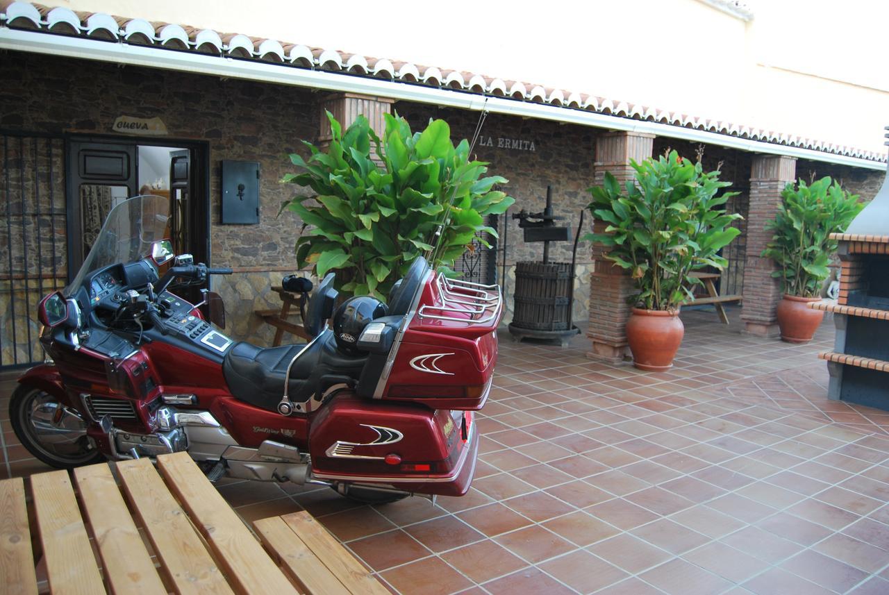 Cueva El Jaraiz Country house *